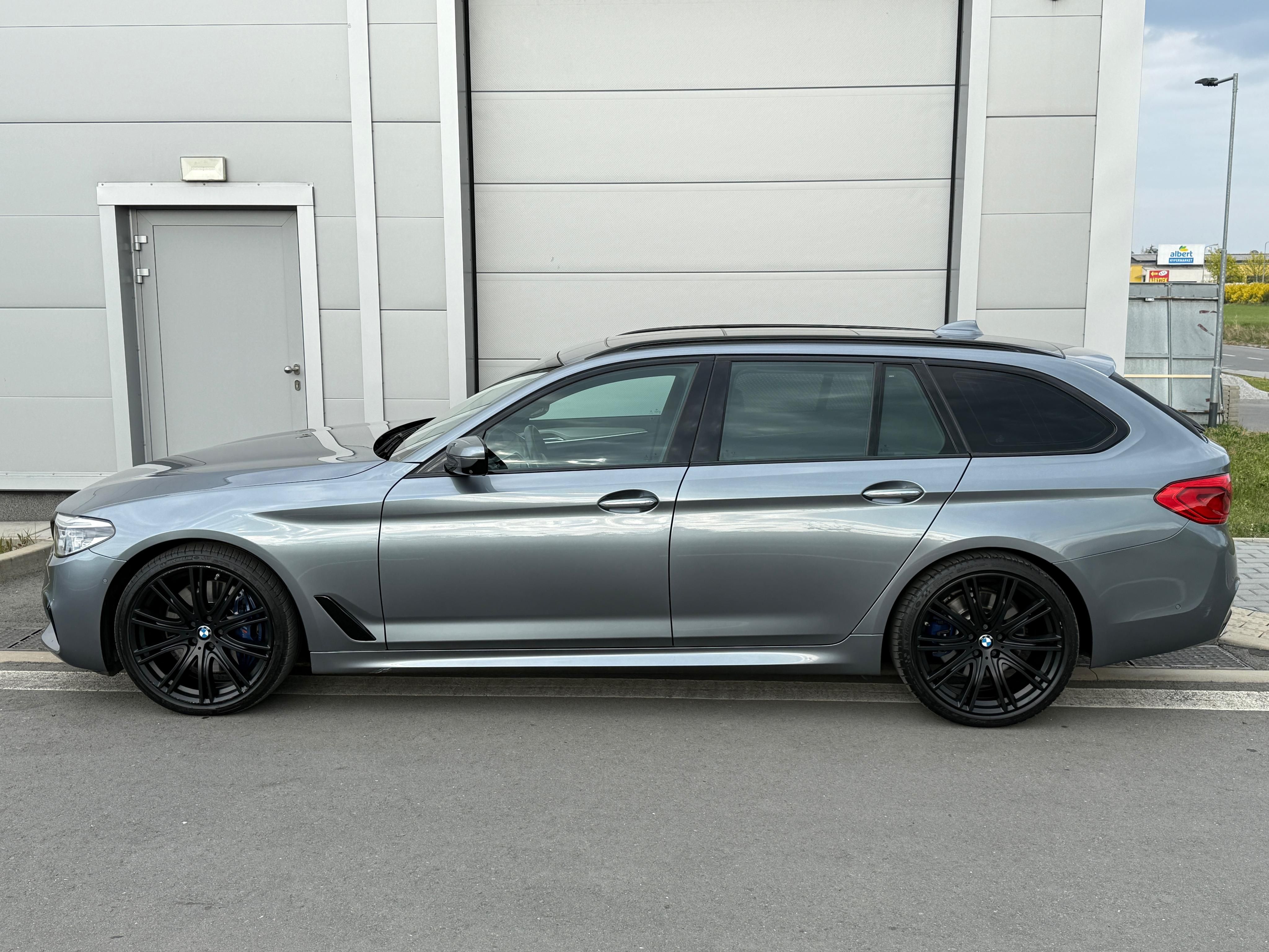 BMW Řada 5, 540i, XDrive, Touring, DPH - fotka 6