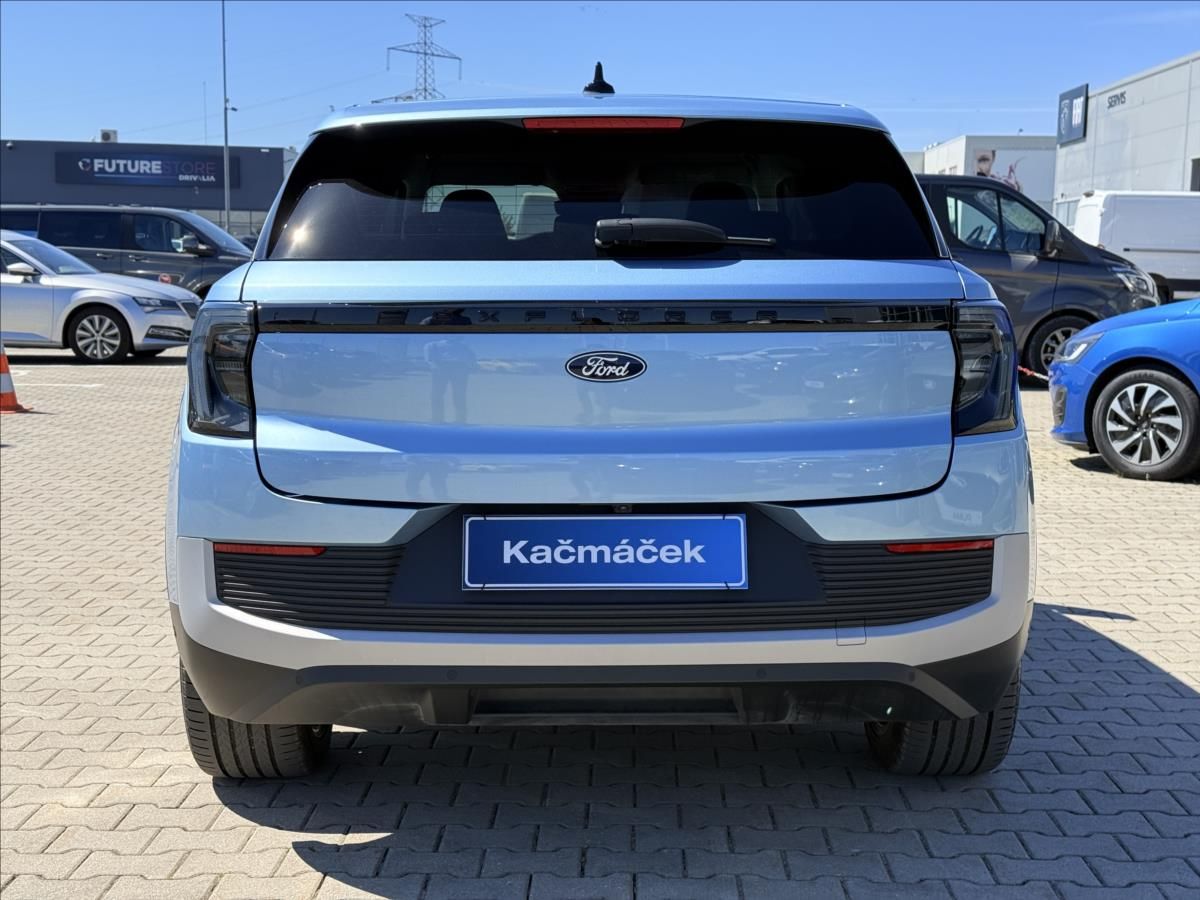 Ford Explorer, BEV 79kWh Premium AWD - fotka 4