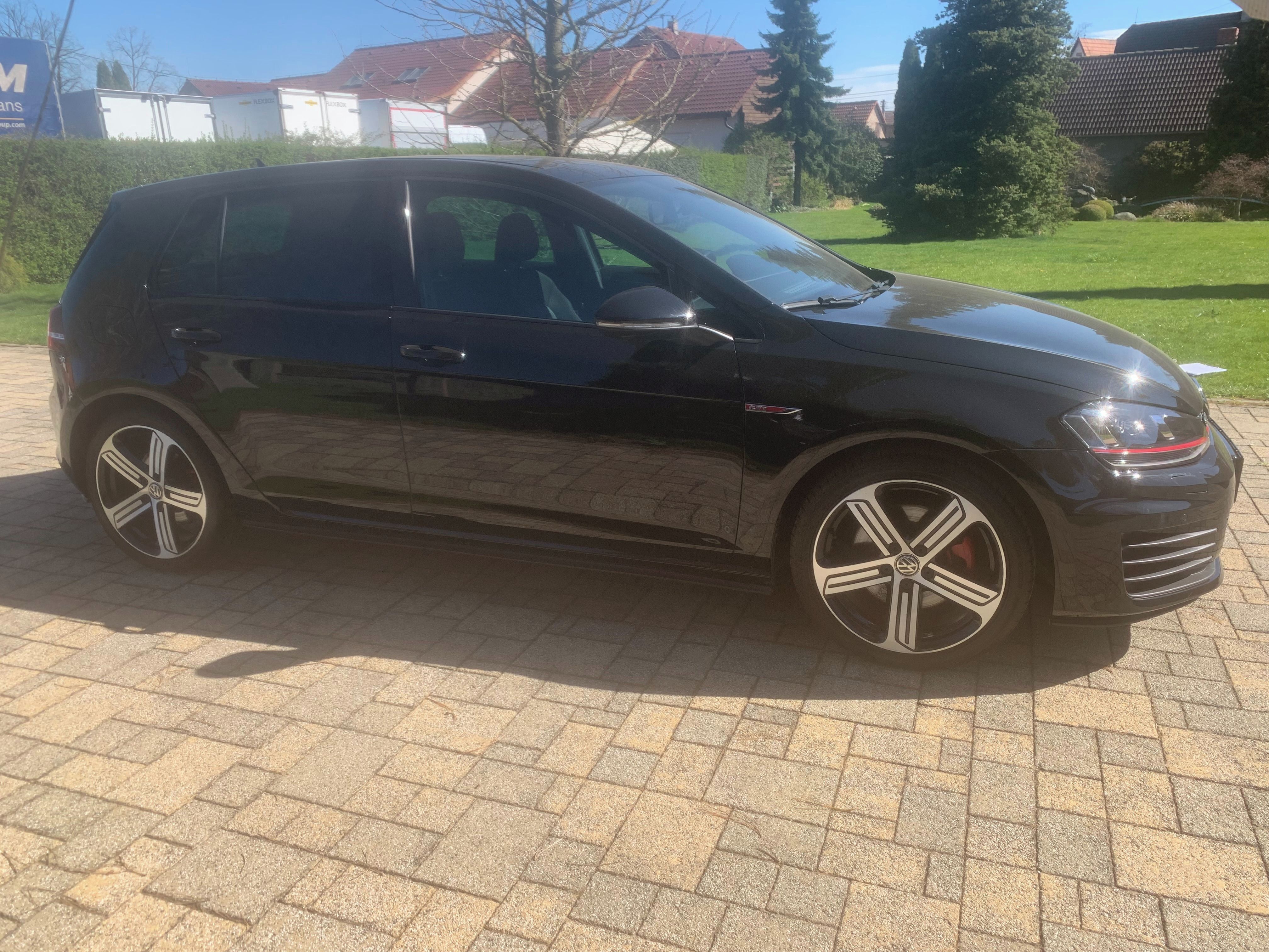 Volkswagen Golf, GTI - fotka 6
