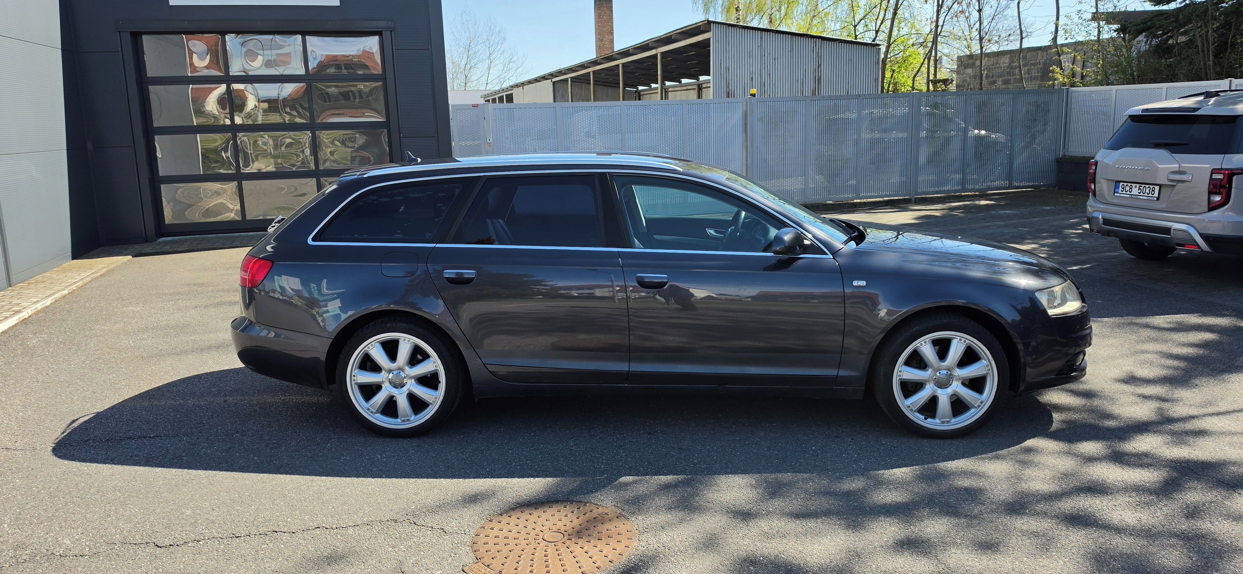 Audi A6 Avant, Avant 2,7TDi 132kW, nova STK - fotka 2