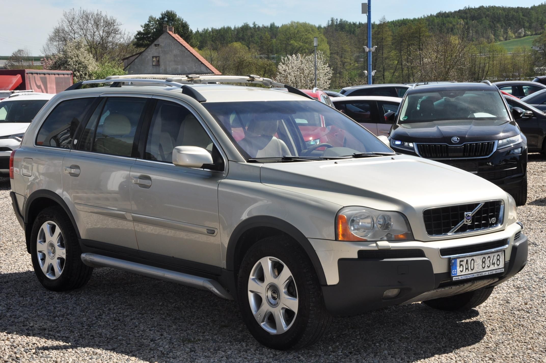 Volvo XC90, 4.4i V8 232kW 4x4 A/T - fotka 2