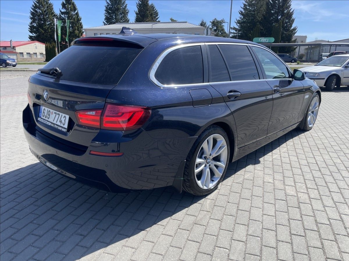 BMW Řada 5, 3,0 d 180kw Manuál Luxury 2maj - fotka 4
