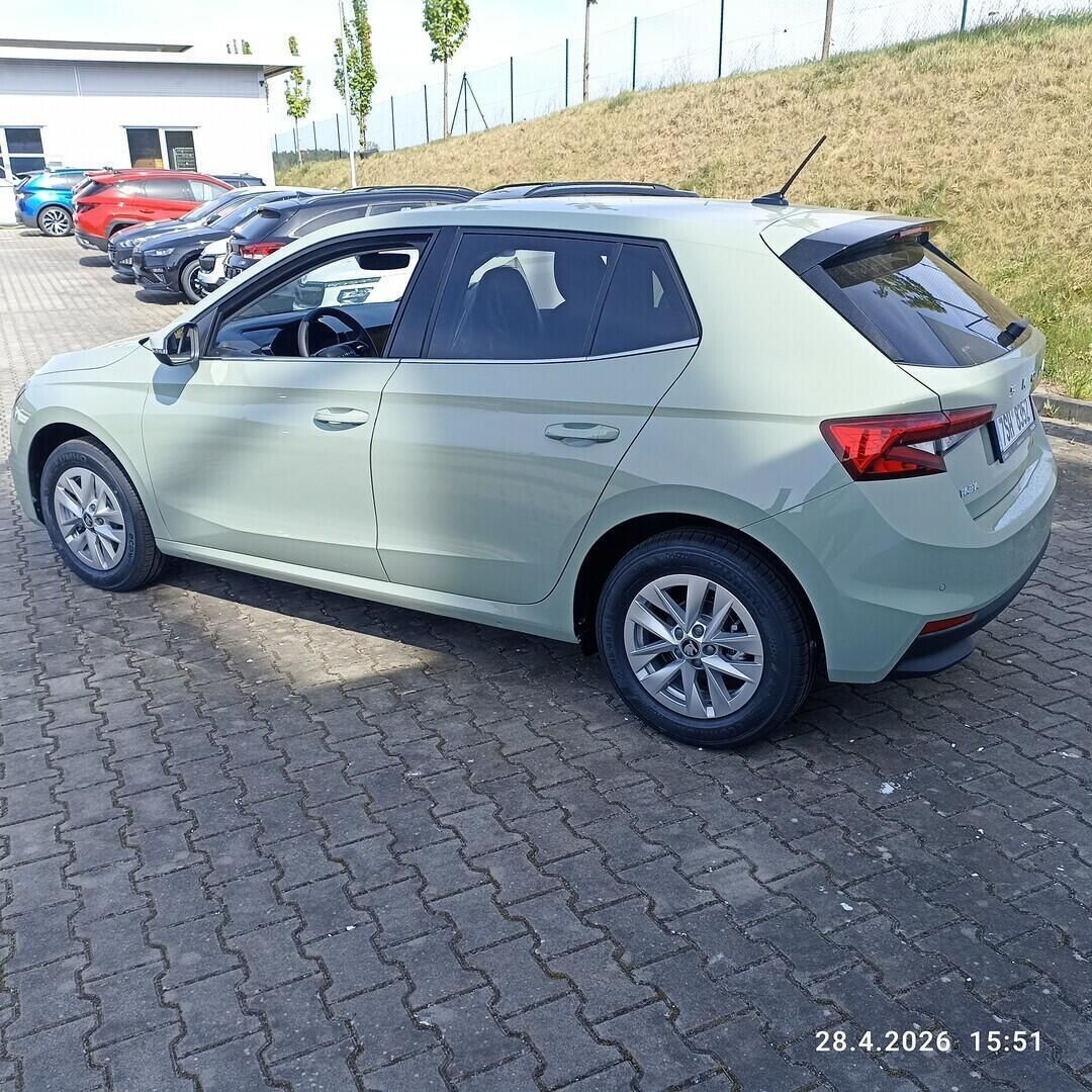 Škoda Fabia, Top Selection 1,0 TSI 85 kW - fotka 4