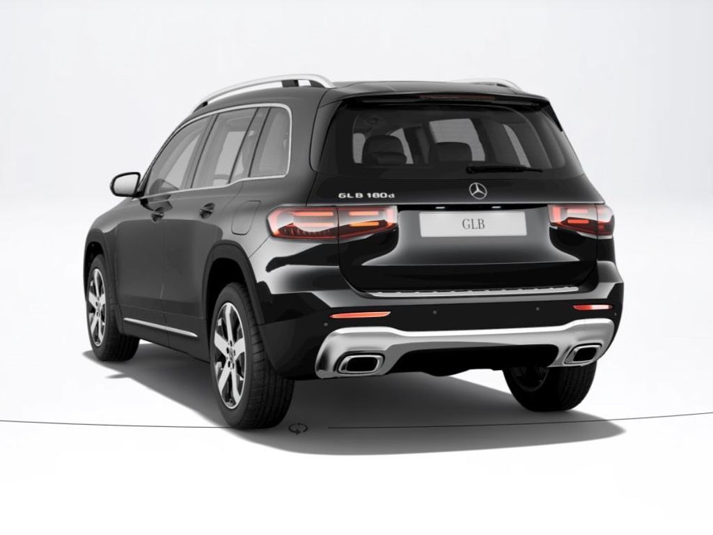 Mercedes-Benz GLB, GLB 180 d - fotka 4