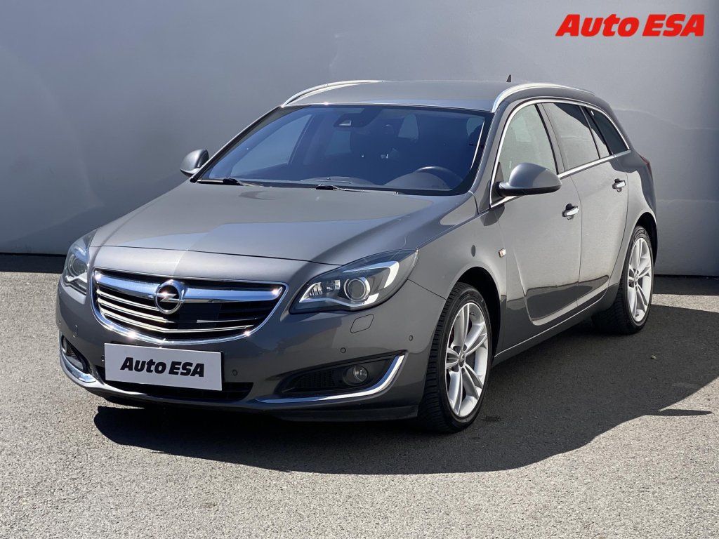 Opel Insignia, 2.0D - fotka 3