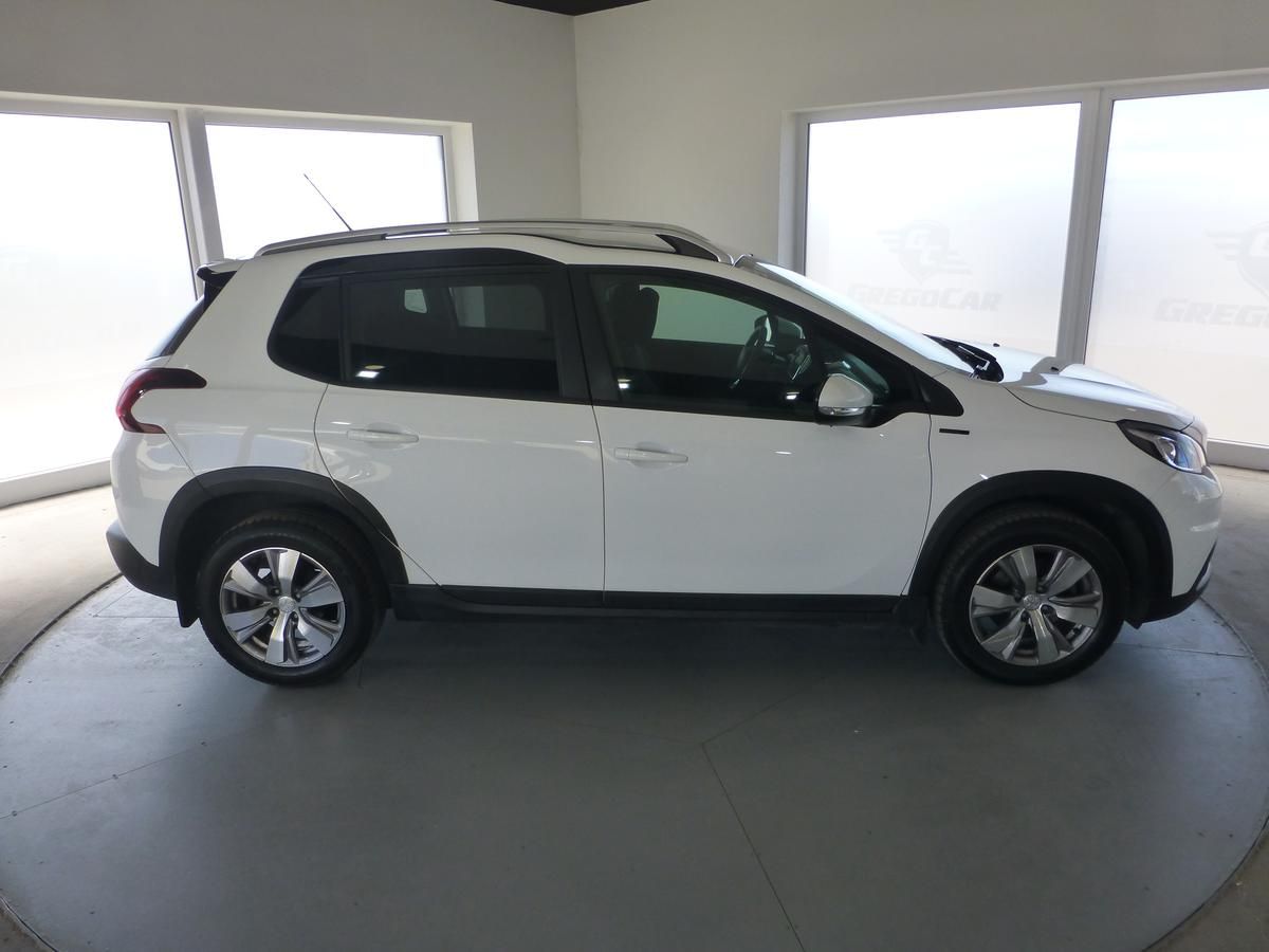 Peugeot 2008, 1,2i-81KW*PARK.S*ALU*VYHŘ.SED* - fotka 5