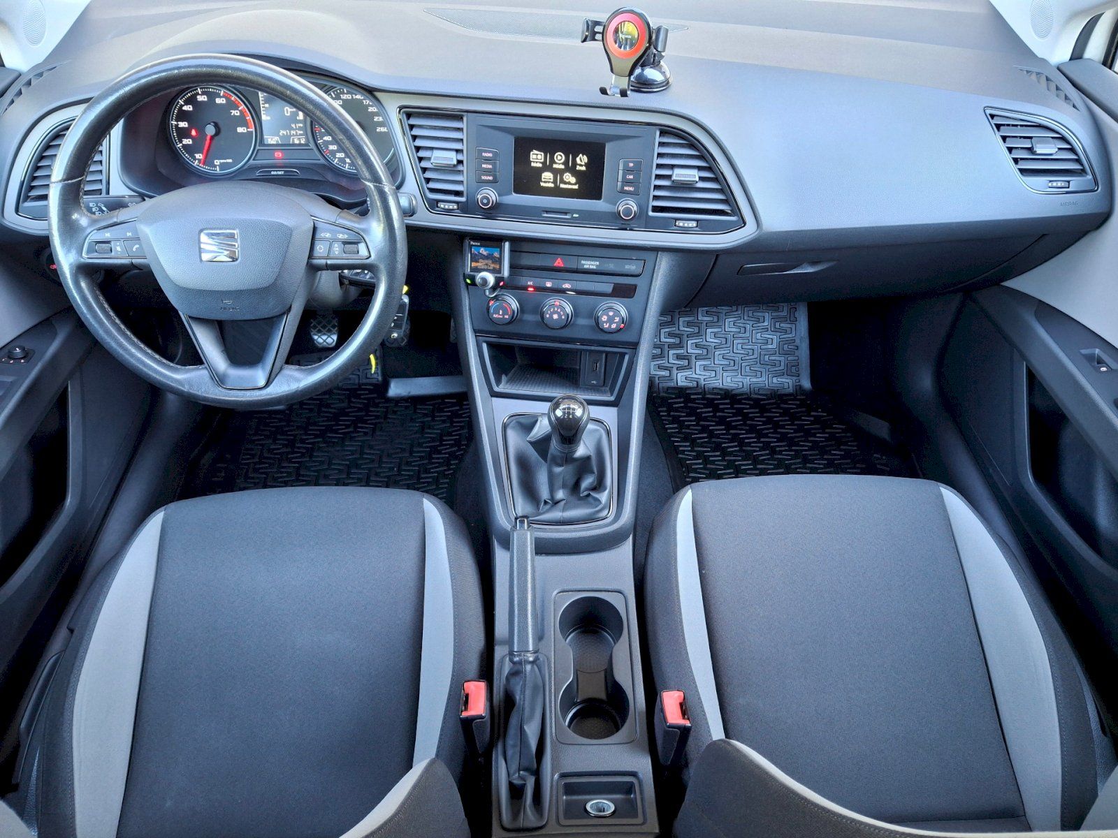 Seat Leon, Reference 1,2TSi 63kW - fotka 5