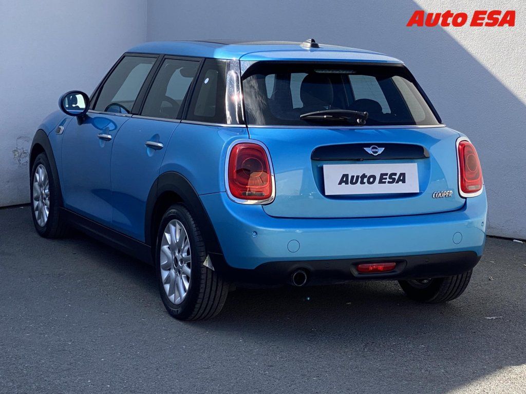Mini Cooper, 1.5 - fotka 6
