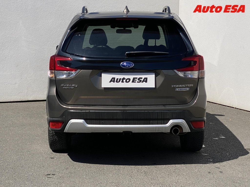 Subaru Forester, 2.0e-Boxer 4x4,ČR - fotka 5