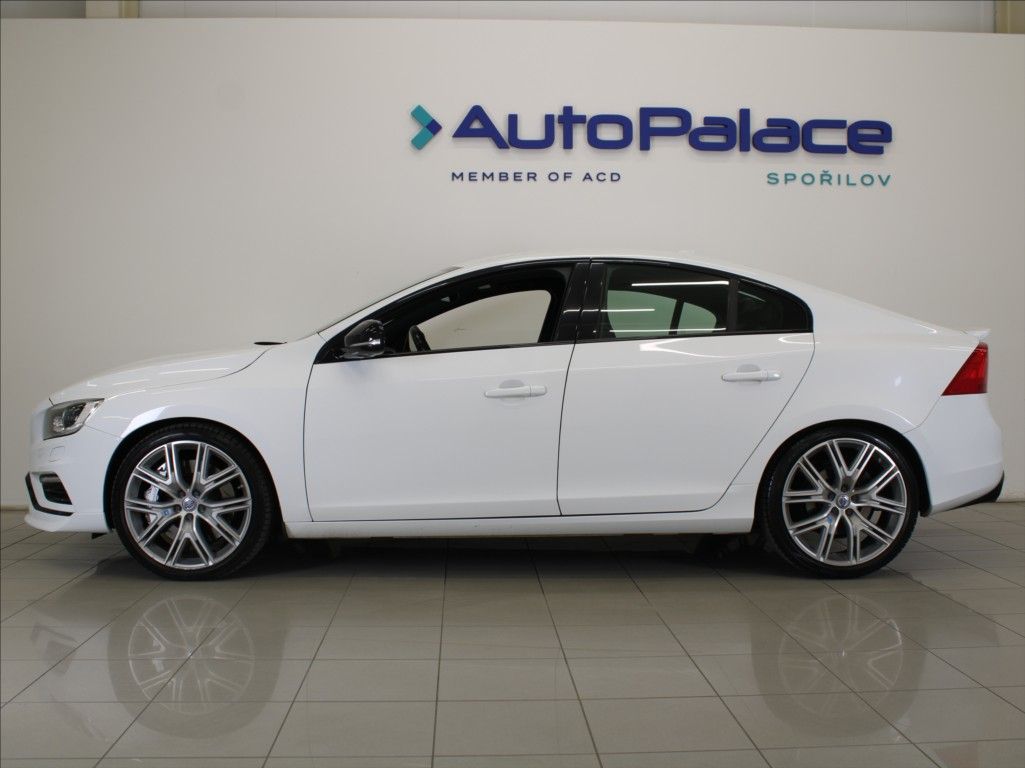 Volvo S60, 2,0 Polestar 270kW 75tkm.ČR - fotka 5
