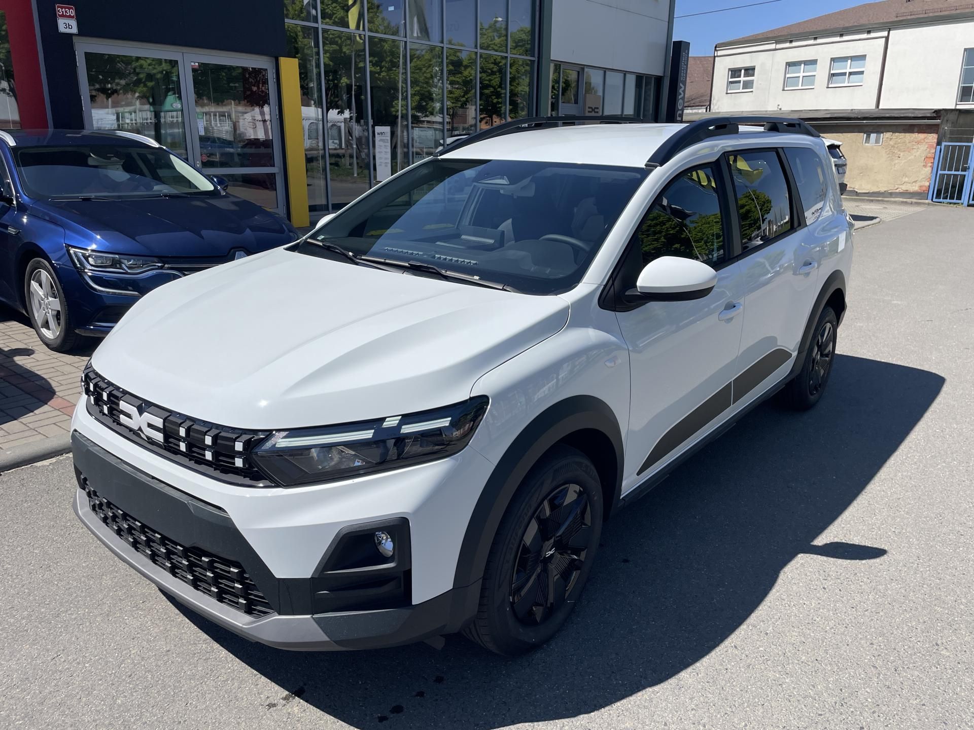 Dacia Jogger, Expression TCe 110 5 míst NOVÝ