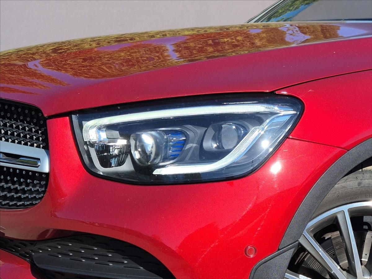 Mercedes-Benz GLC, 2,0 300 d 4MATIC Coupe - fotka 5