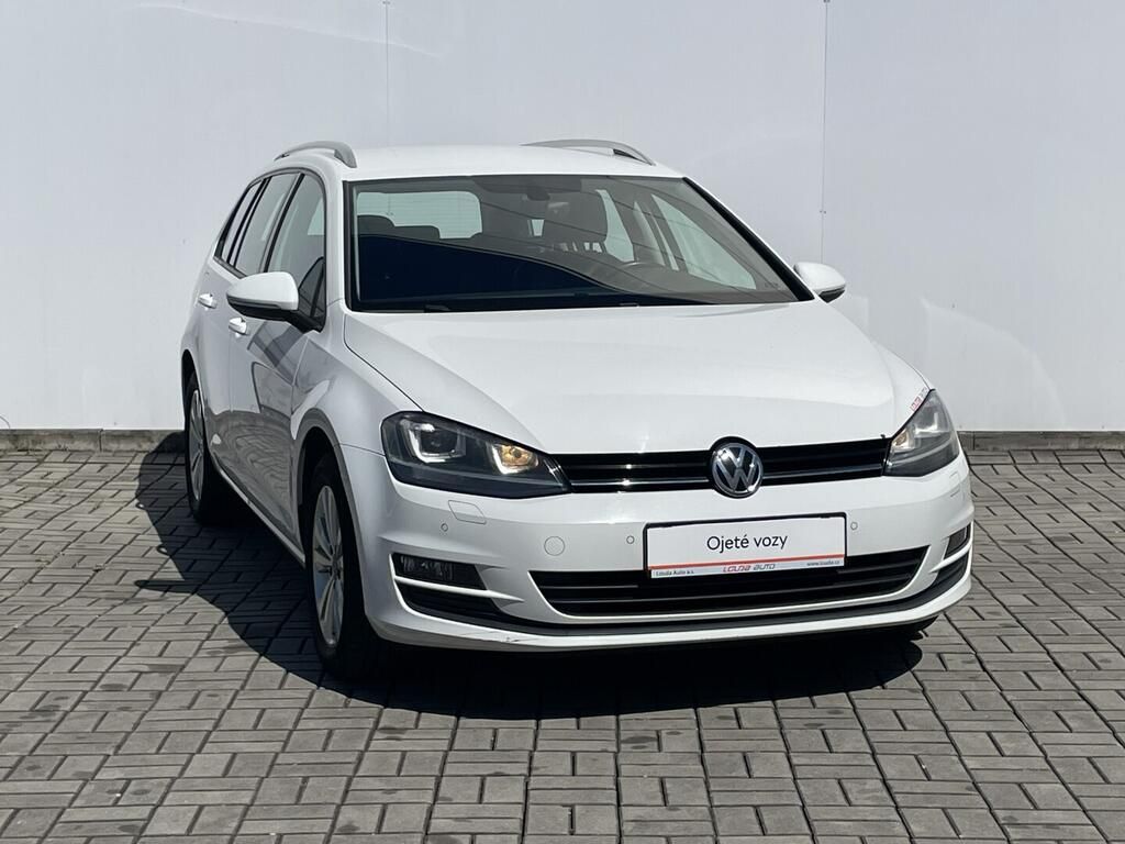 Volkswagen Golf, Highline 1.4 TSI 92 kW - fotka 5