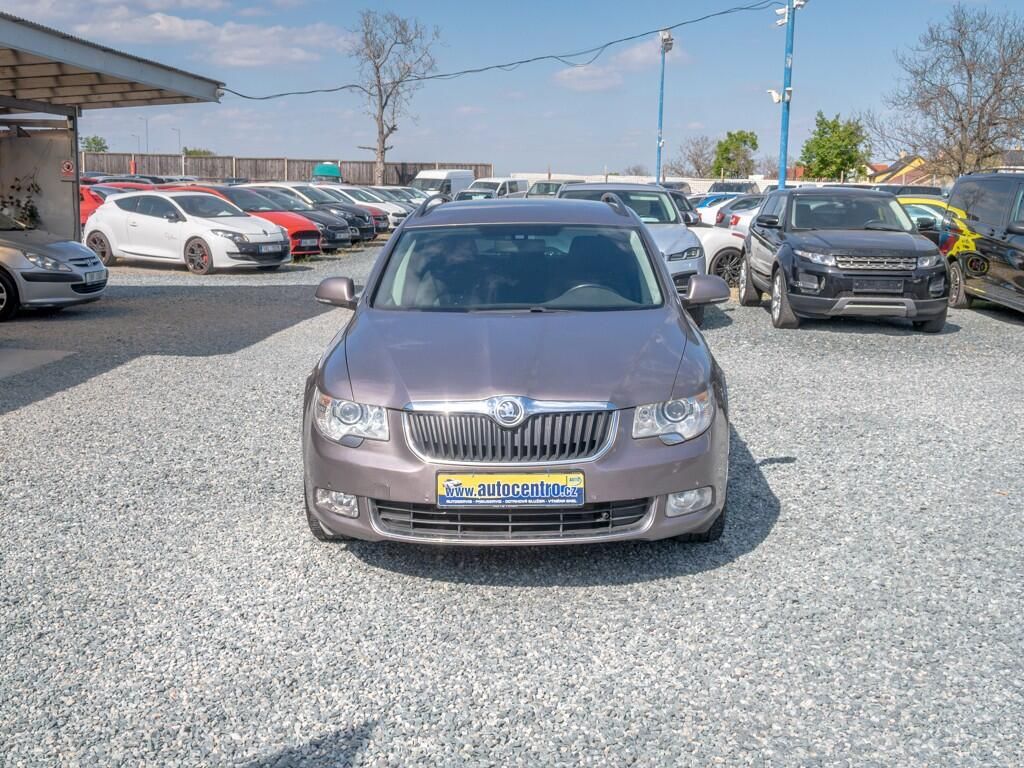 Škoda Superb, ČR 2.0TDI 125KW man – NAVIGACE - fotka 2