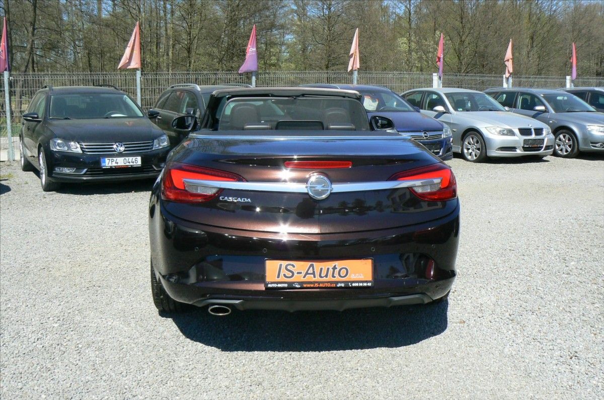 Opel Cascada, 1,4 Turbo 103 kw - fotka 6