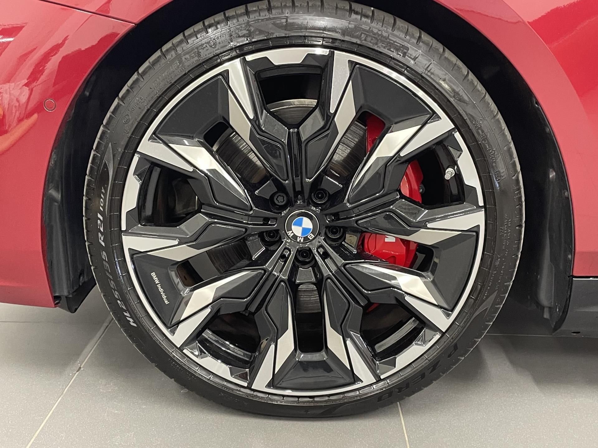 BMW i5, i5 xDriveM60 M PRO - fotka 4