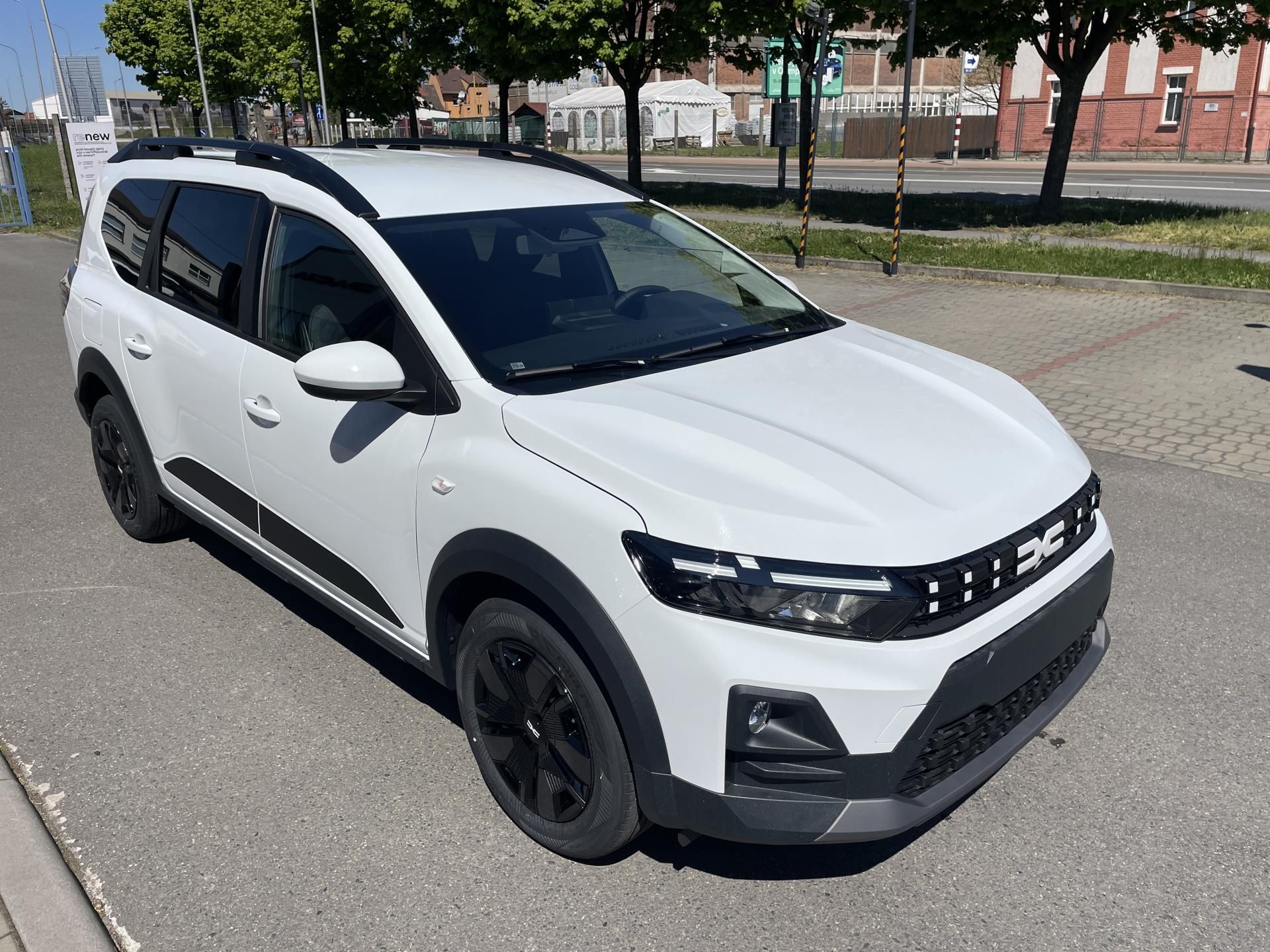 Dacia Jogger, Expression TCe 110 5 míst NOVÝ - fotka 5