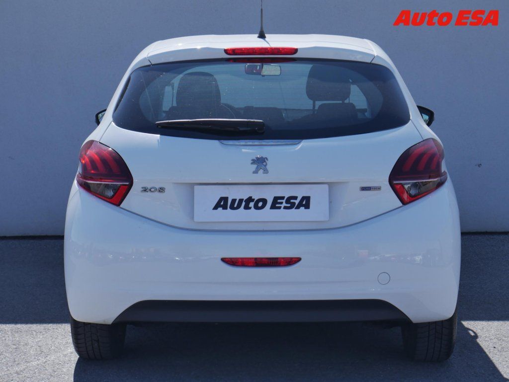 Peugeot 208, 1.2 Puretech,1.maj,ČR - fotka 5