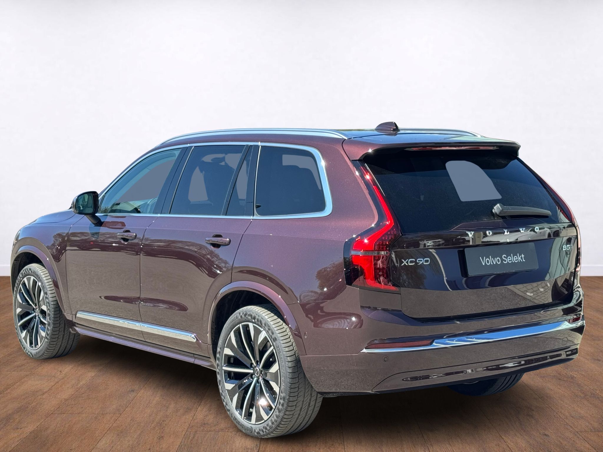 Volvo XC90, ULTRA B5, VZDUCH, B&W, 360° - fotka 3