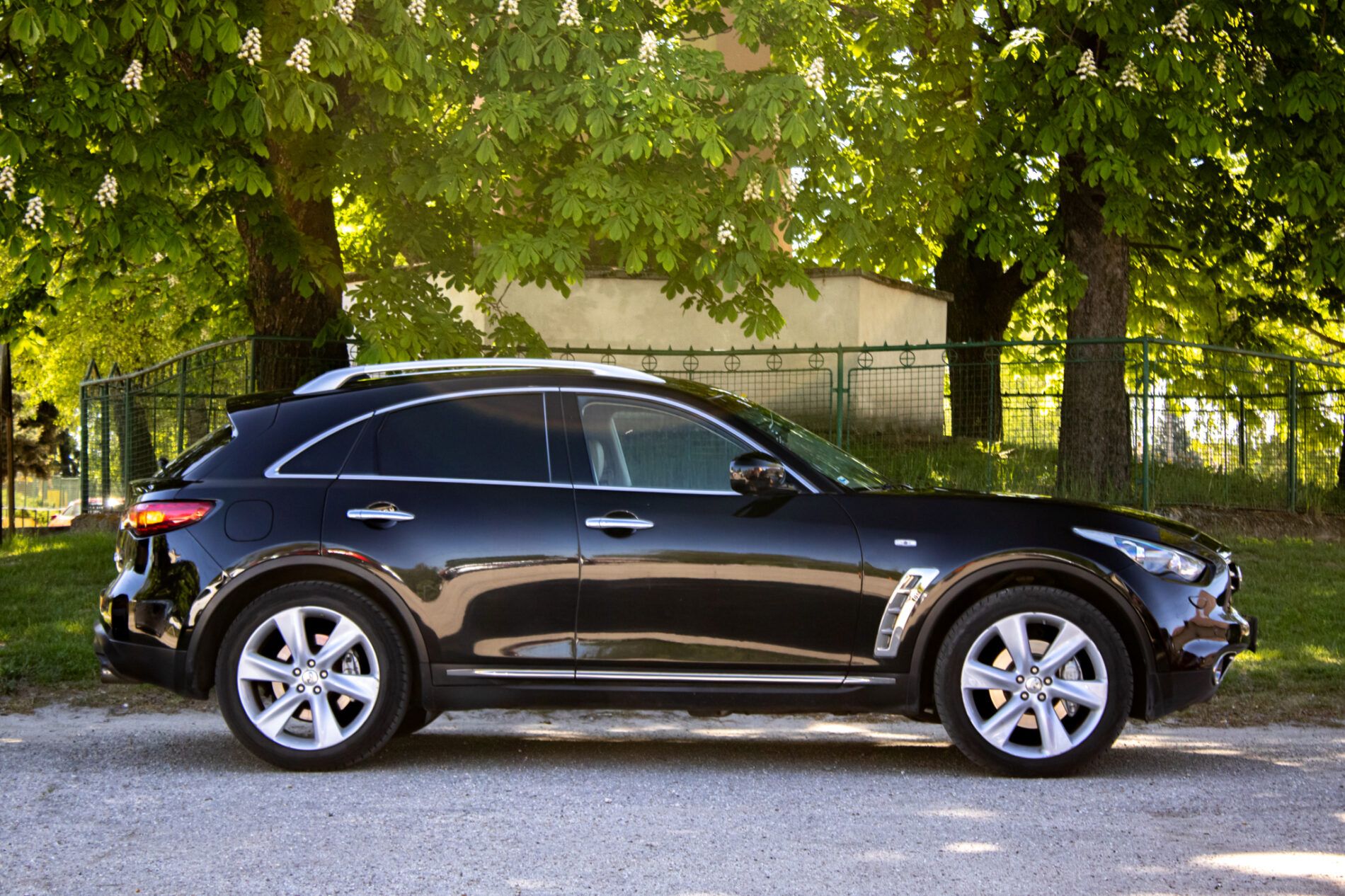 Infiniti FX30 - fotka 4