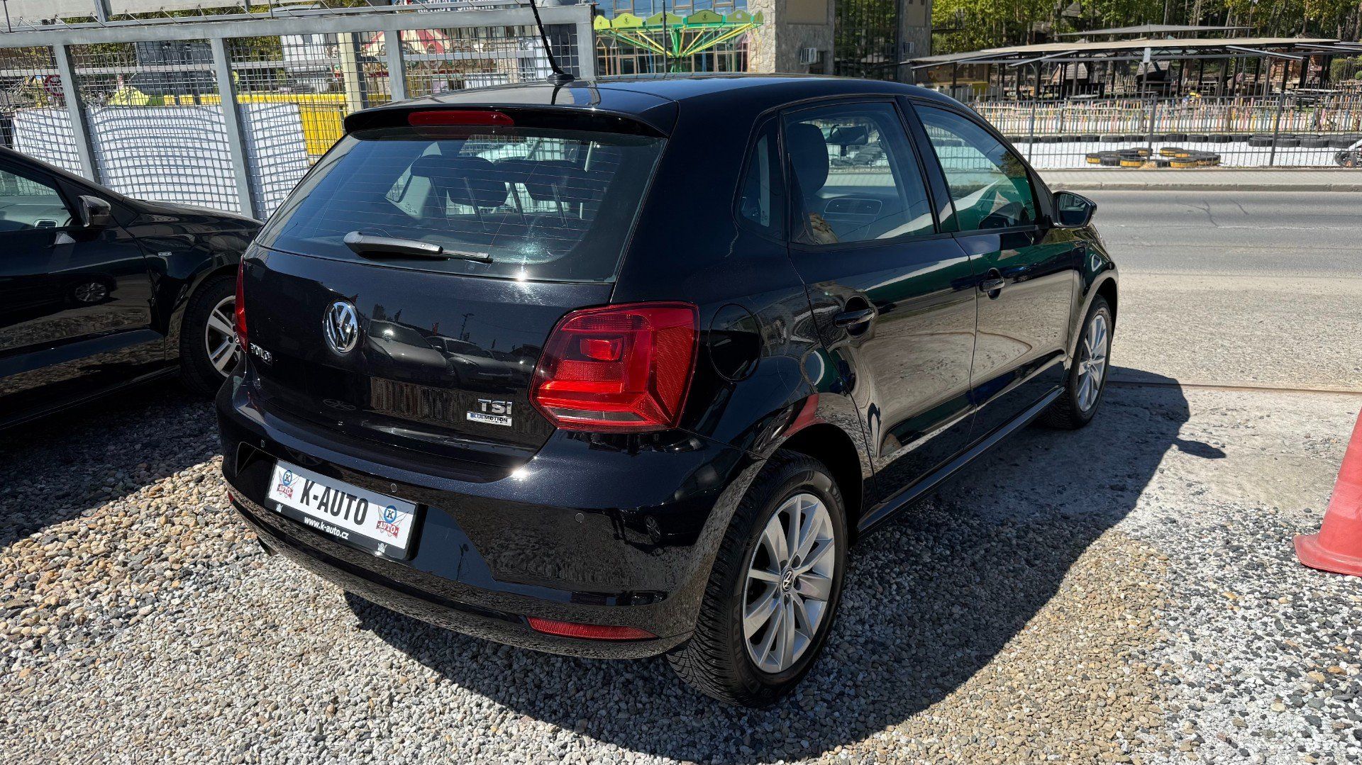 Volkswagen Polo, 1.2TSi 66kW *Alu*Tažné*PDC* - fotka 4