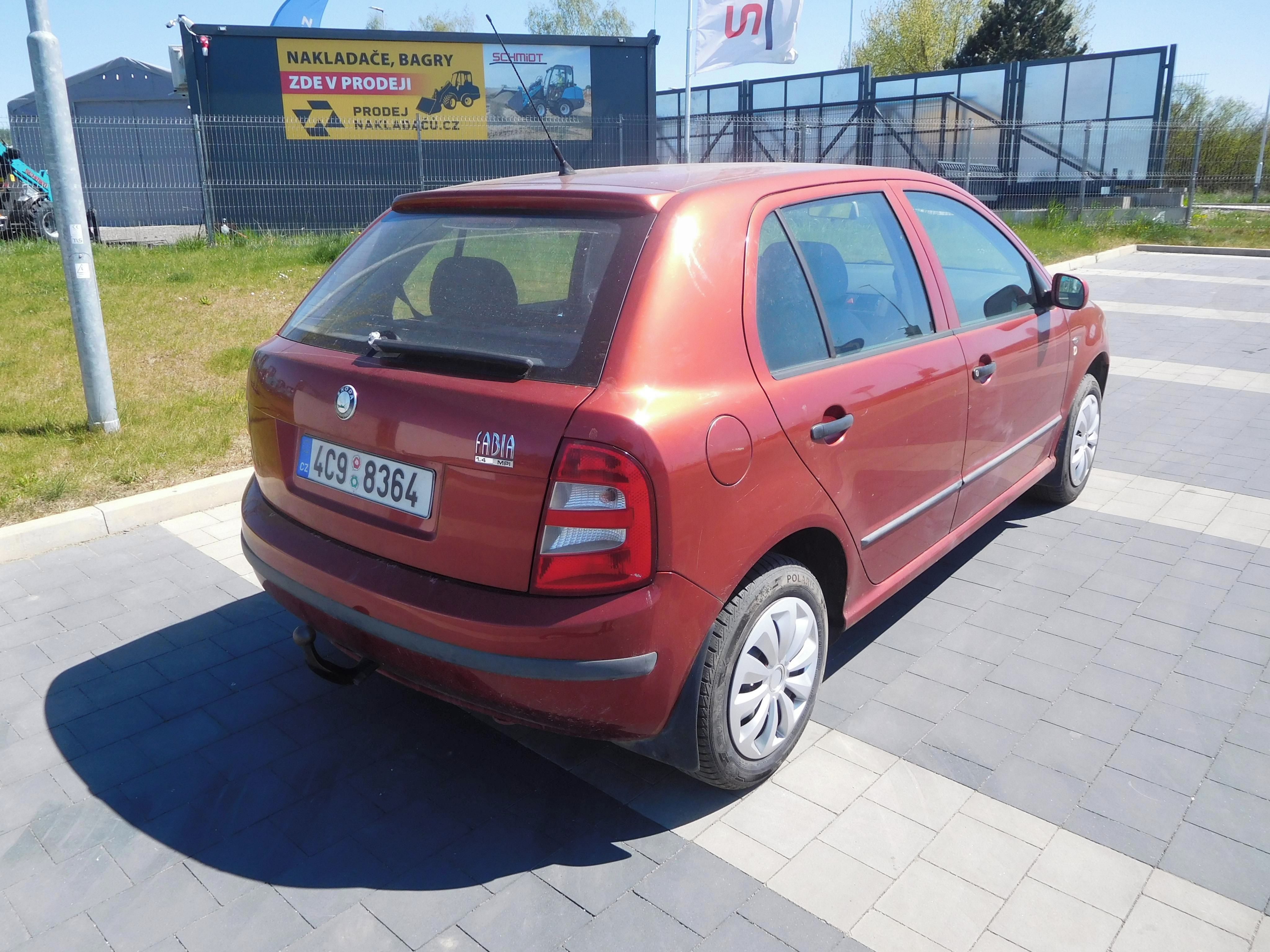 Škoda Fabia, 1.4 MPi Comfort, 44 kW, ČR - fotka 3