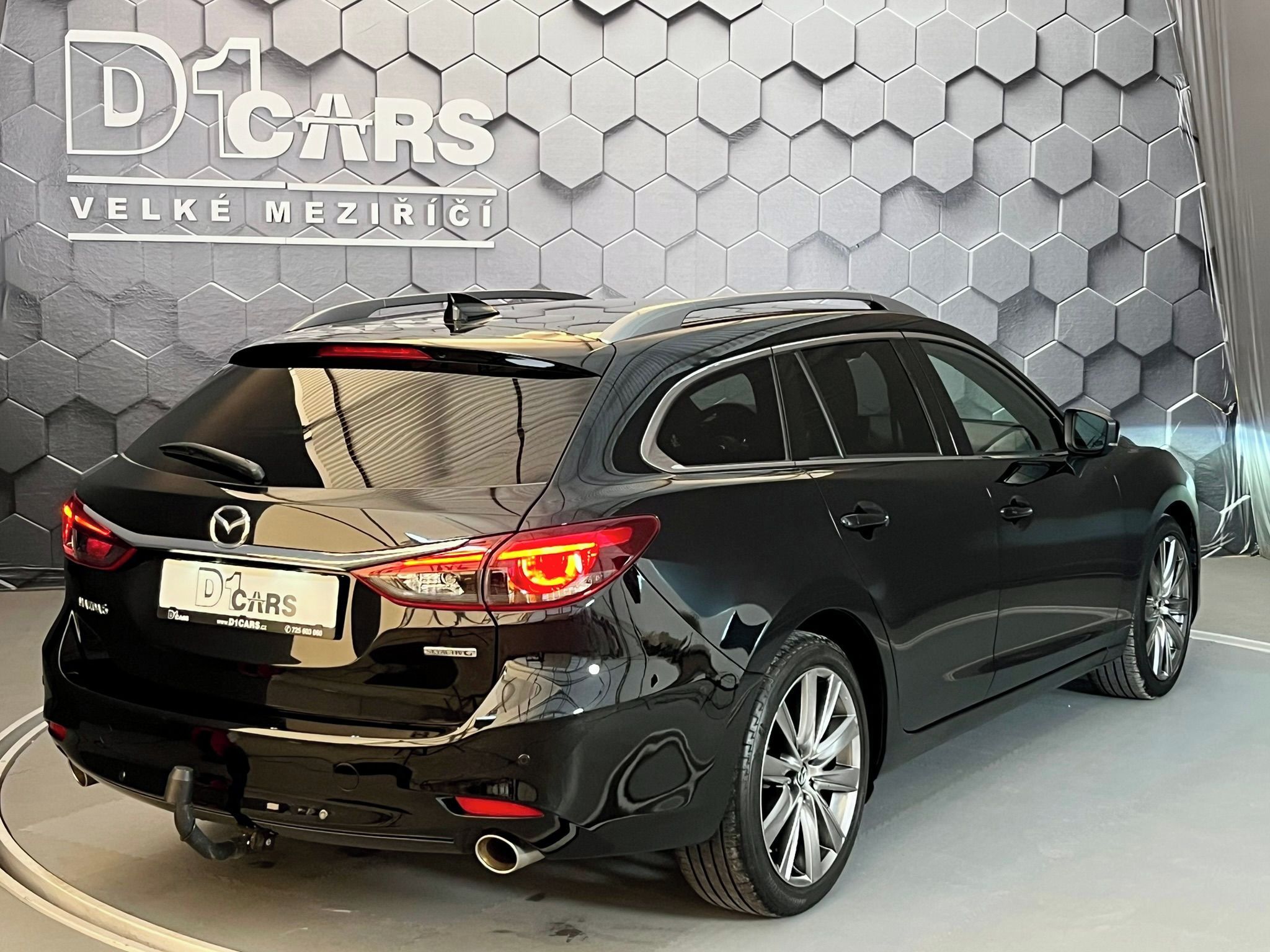 Mazda 6, 2,5i SKYACTIV-G  Sports-Line - fotka 5