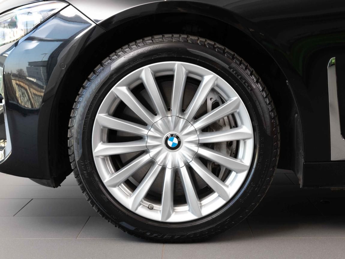 BMW Řada 7, 750Li xDrive Sedan - fotka 6