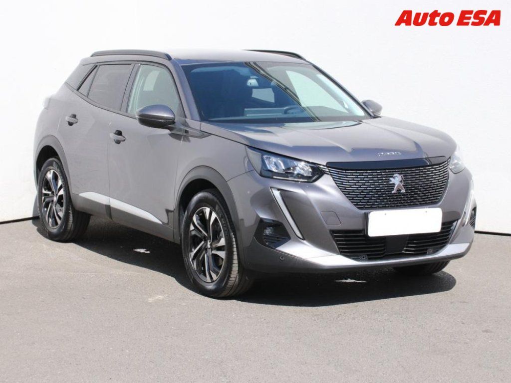 Peugeot 2008, 1.2,navi