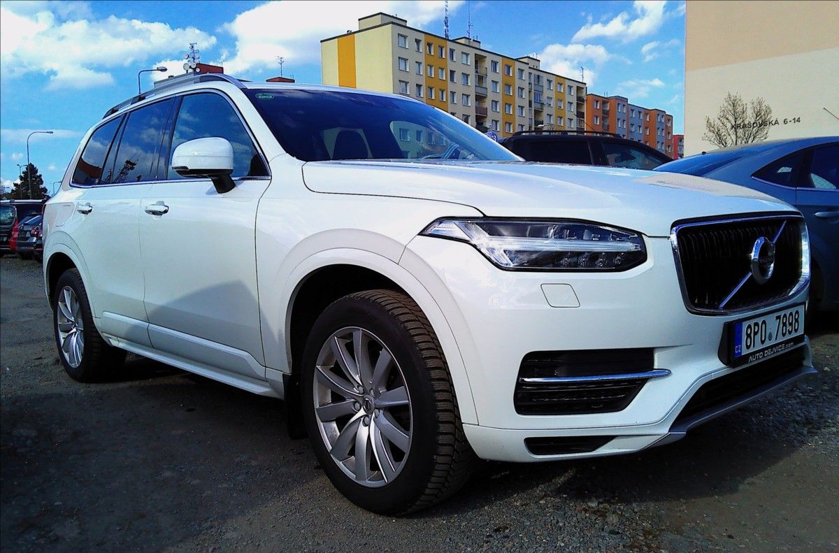 Volvo XC90, 2,0   D5 4WD PŮVOD ČR - fotka 3