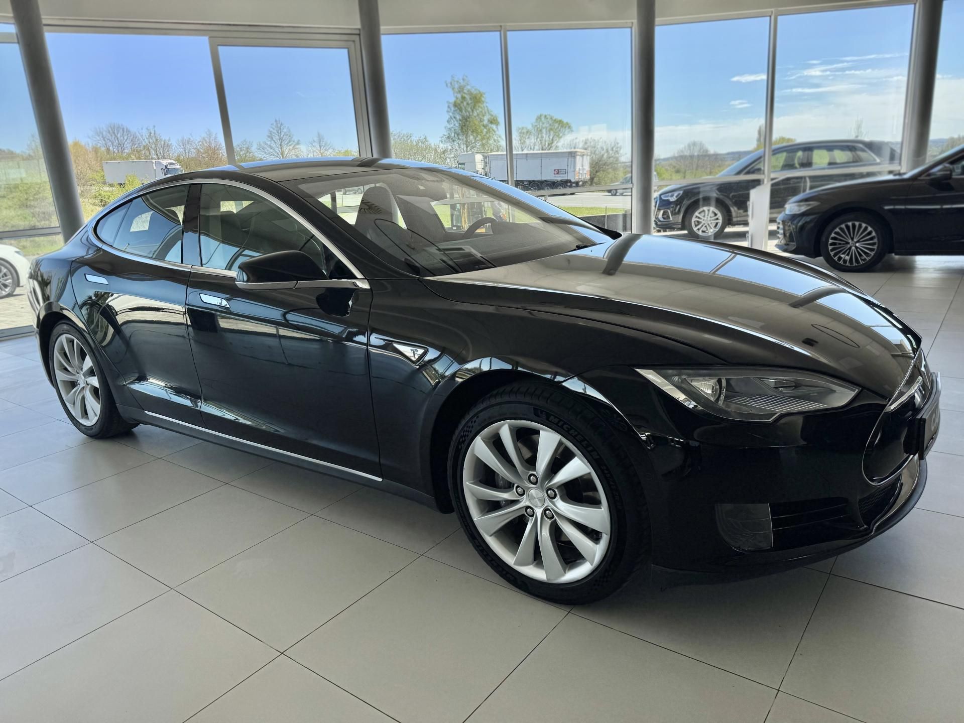 Tesla Model S, 90D AWD*CCS*Vzduch - fotka 4