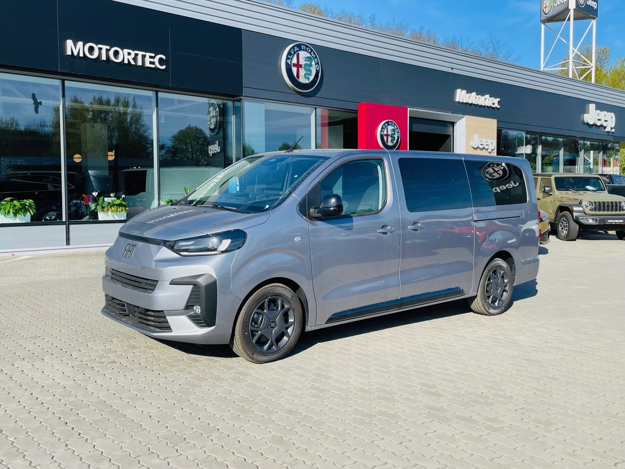 Fiat Ulysse, ICON 2.2 MTJ 180k 8AT L3 - fotka 2