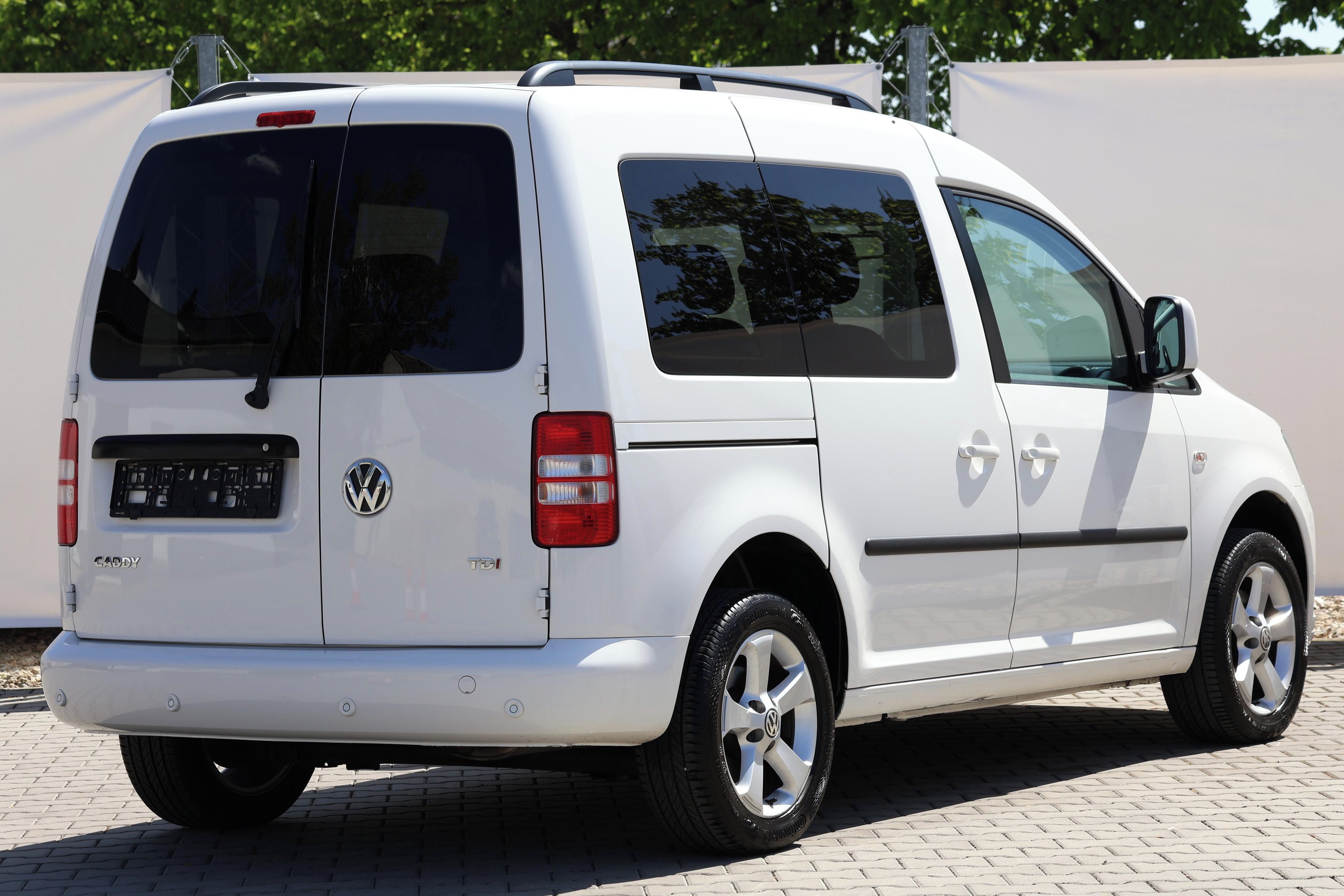 Volkswagen Caddy, 1.6TDI*DSG*SERVIS VW*1MAJ*2SAD - fotka 6