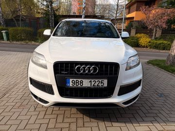 Audi Q7 180 kw 7míst DPH tažné
