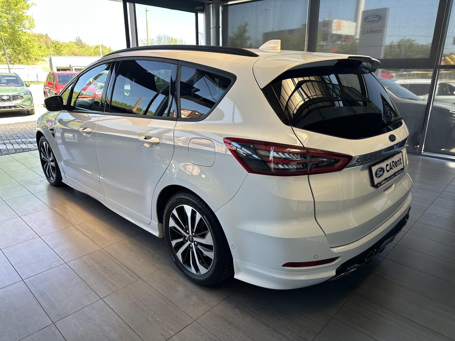 Ford S-MAX, ST-Line 2.0 EcoBlue 190k aut. - fotka 2