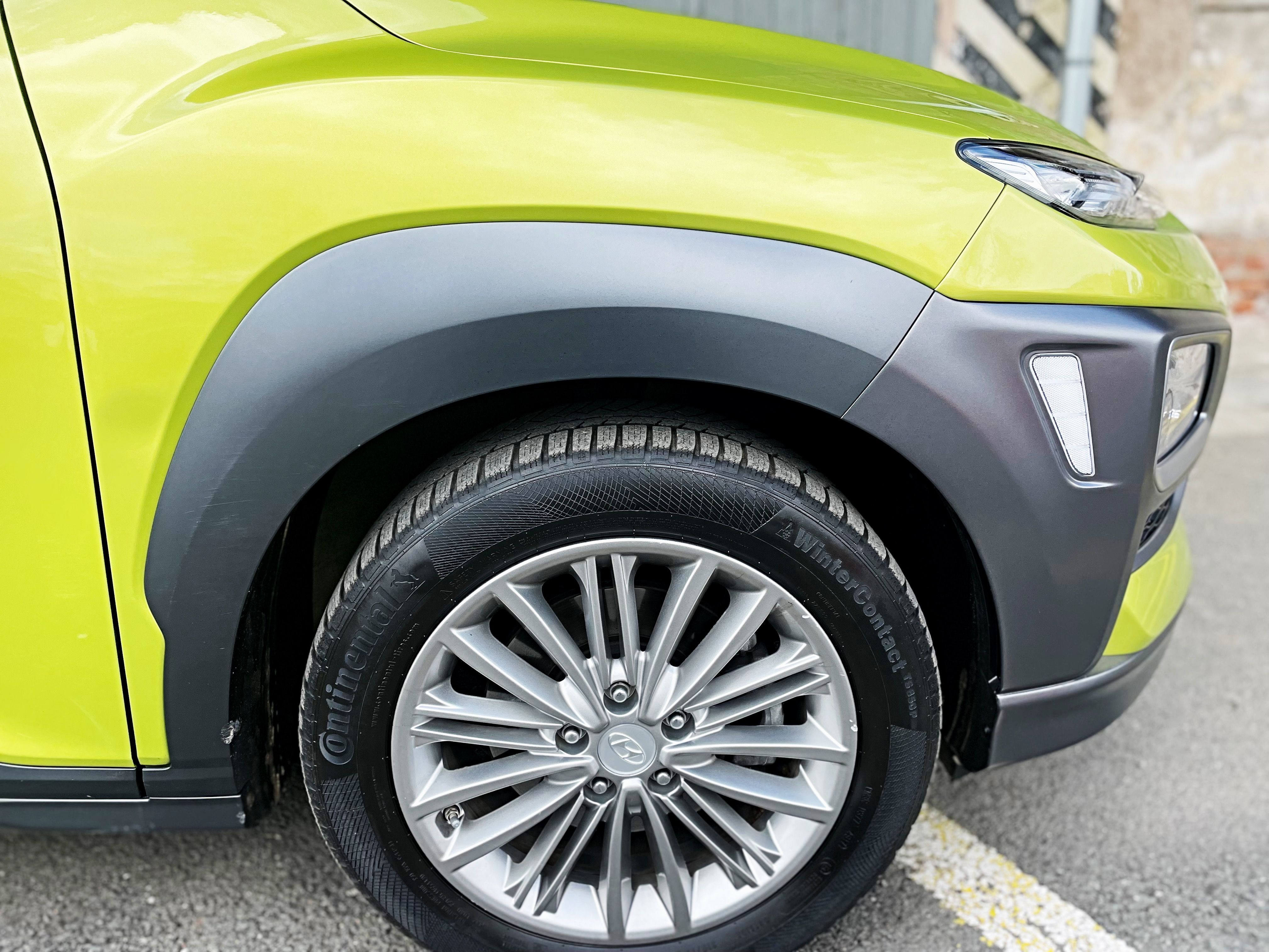 Hyundai Kona, 1.6T-GDI 4x4 AWD KOUPENO ČR - fotka 4