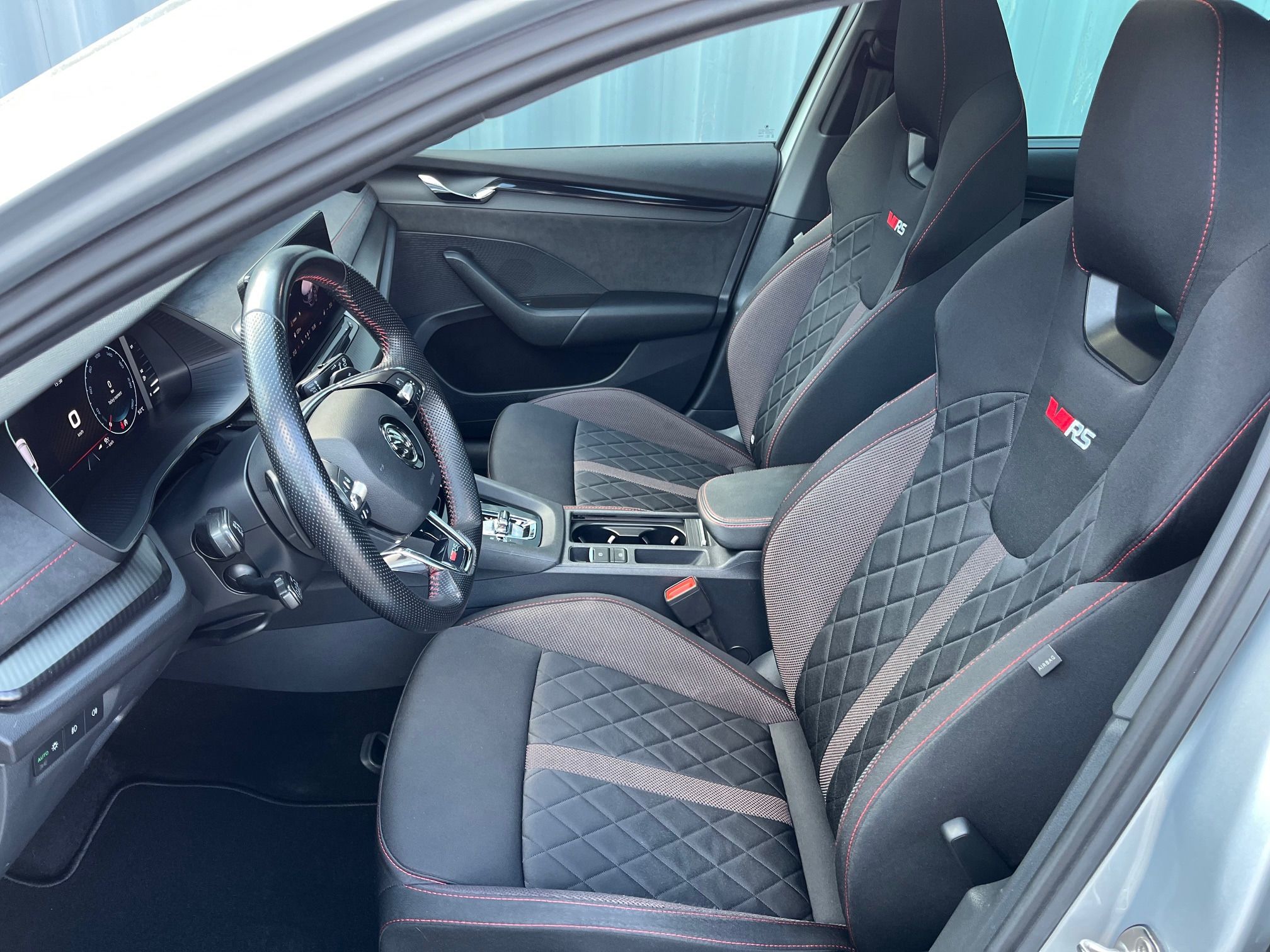 Škoda Octavia, RS 2.0 TDI 4x4 147 kw Automat - fotka 6