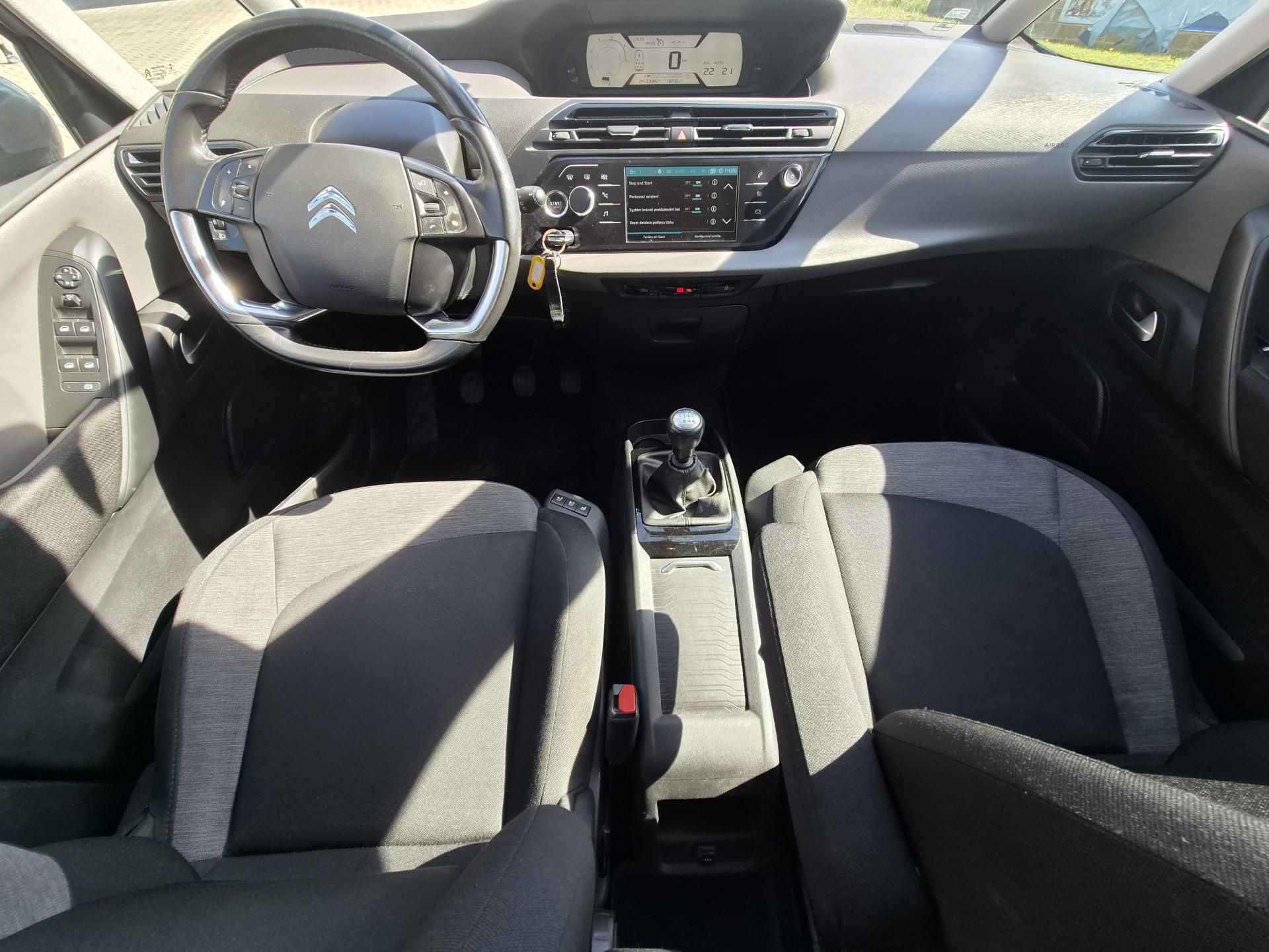 Citroën Grand C4 Picasso, 2,0 HDi - fotka 6