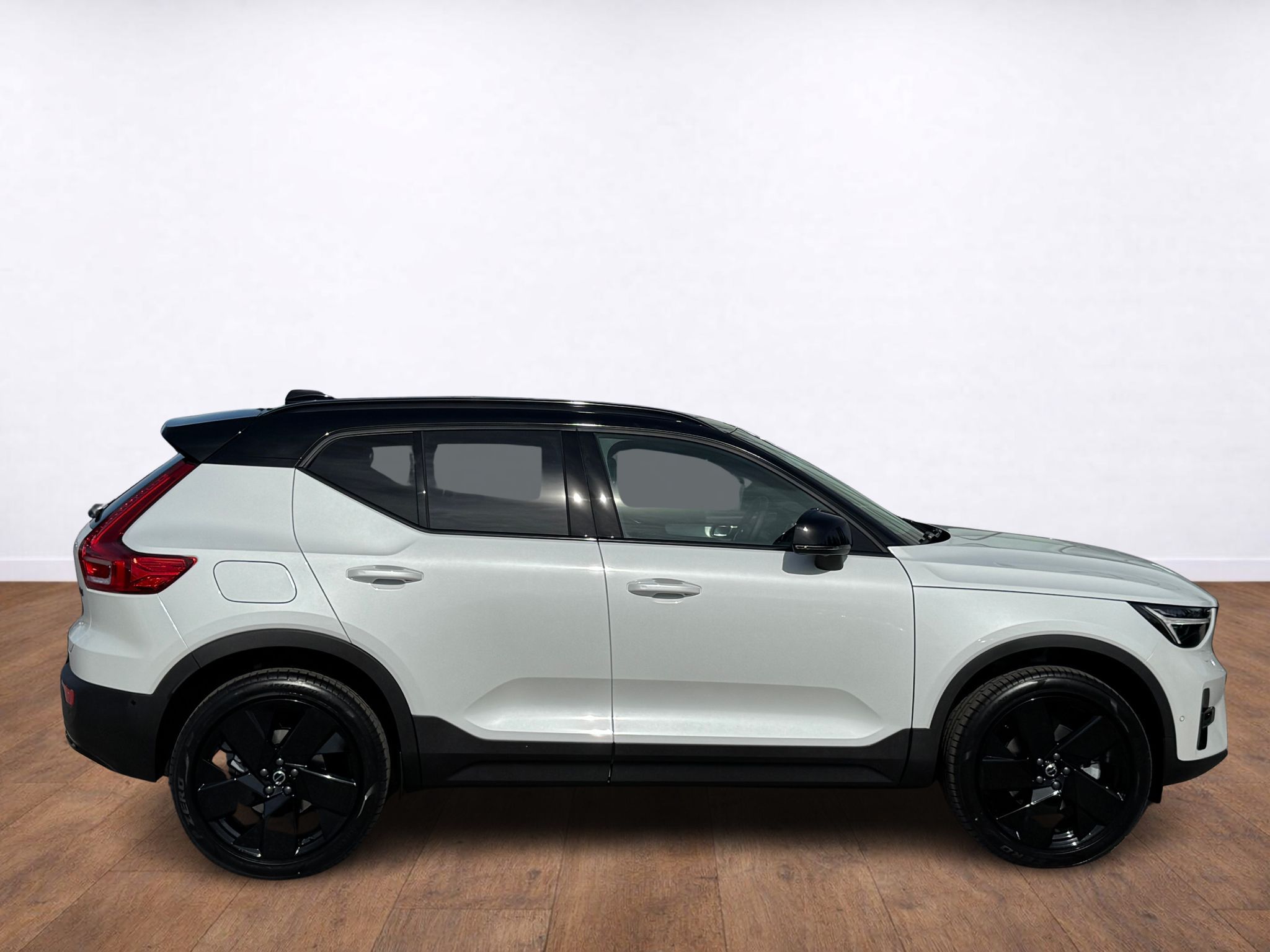 Volvo XC40, ULTRA B4, 360°, PIXEL LED - fotka 5