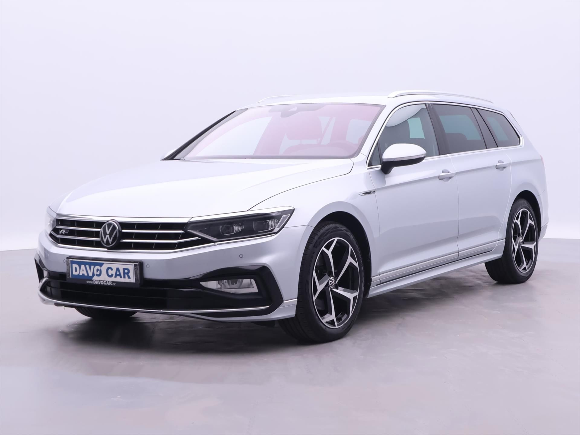 Volkswagen Passat, 2.0 TDI DSG R-LINE Matrix - fotka 3