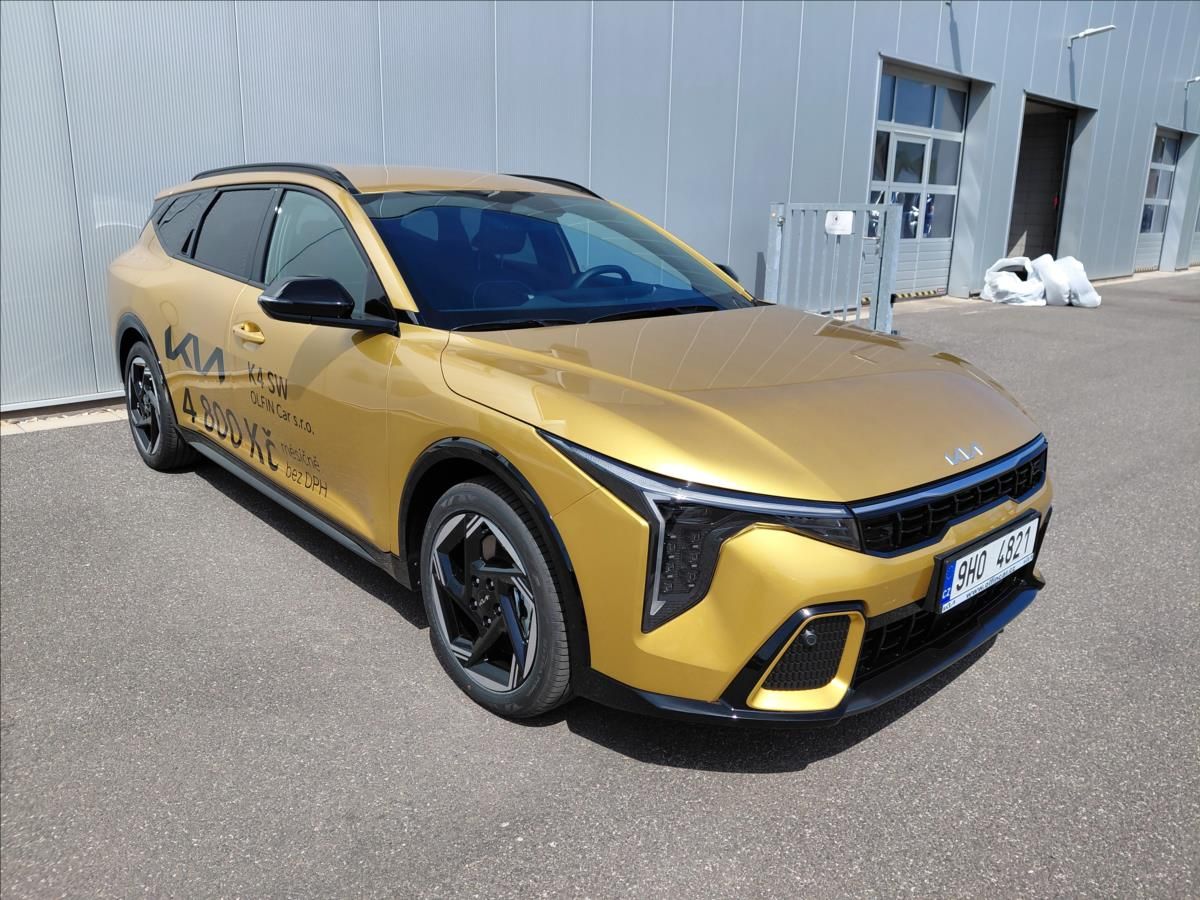 Kia K4, 1,6   T-GDI SW 7DCT GT-LINE - fotka 3