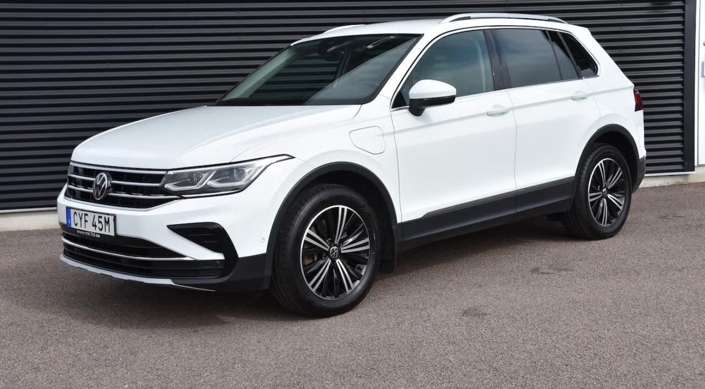 Volkswagen Tiguan, eHybrid 1.4 TSI ACT OPF Matrix