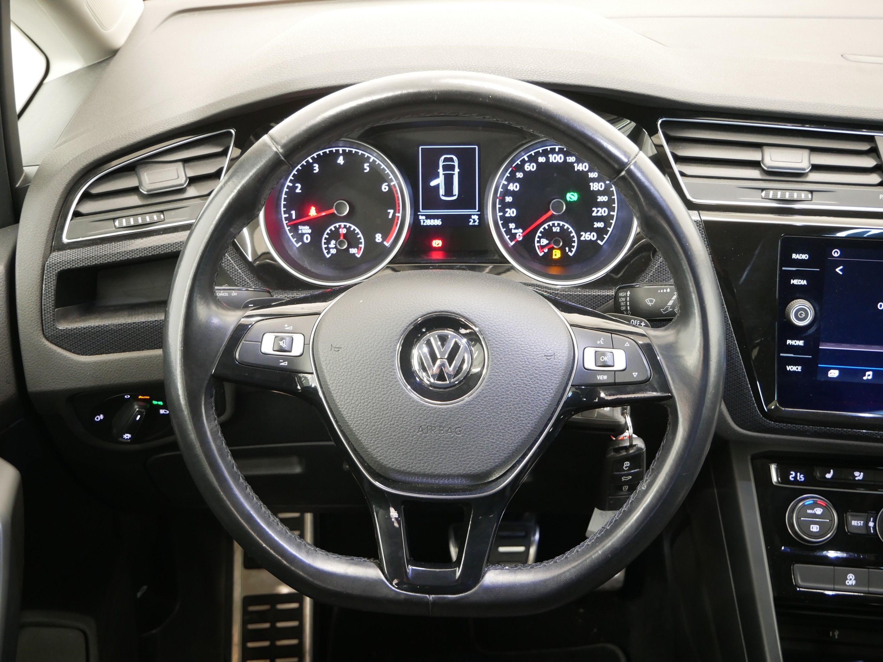 Volkswagen Touran, 1.5 TSI 110 kW DSG United - fotka 6