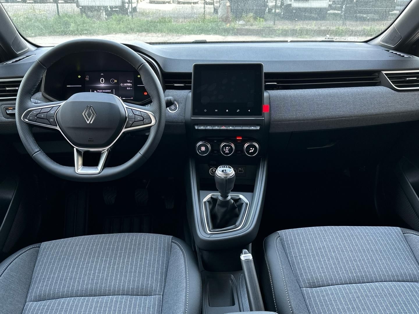 Renault Clio, 1.0TCe 67kW Techno - fotka 4