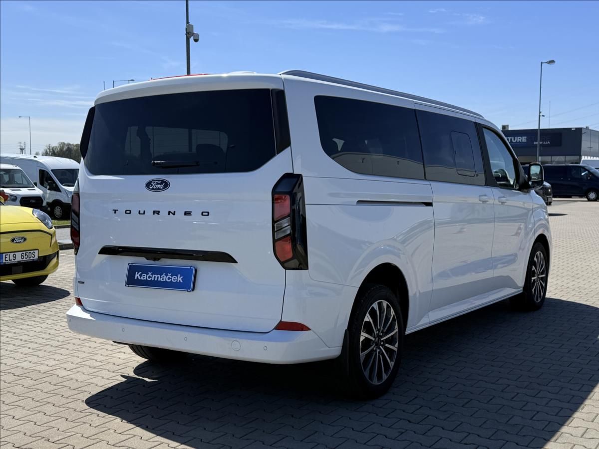 Ford Tourneo Custom, 2,5 PHEV 171 kW Titanium L2 - fotka 5