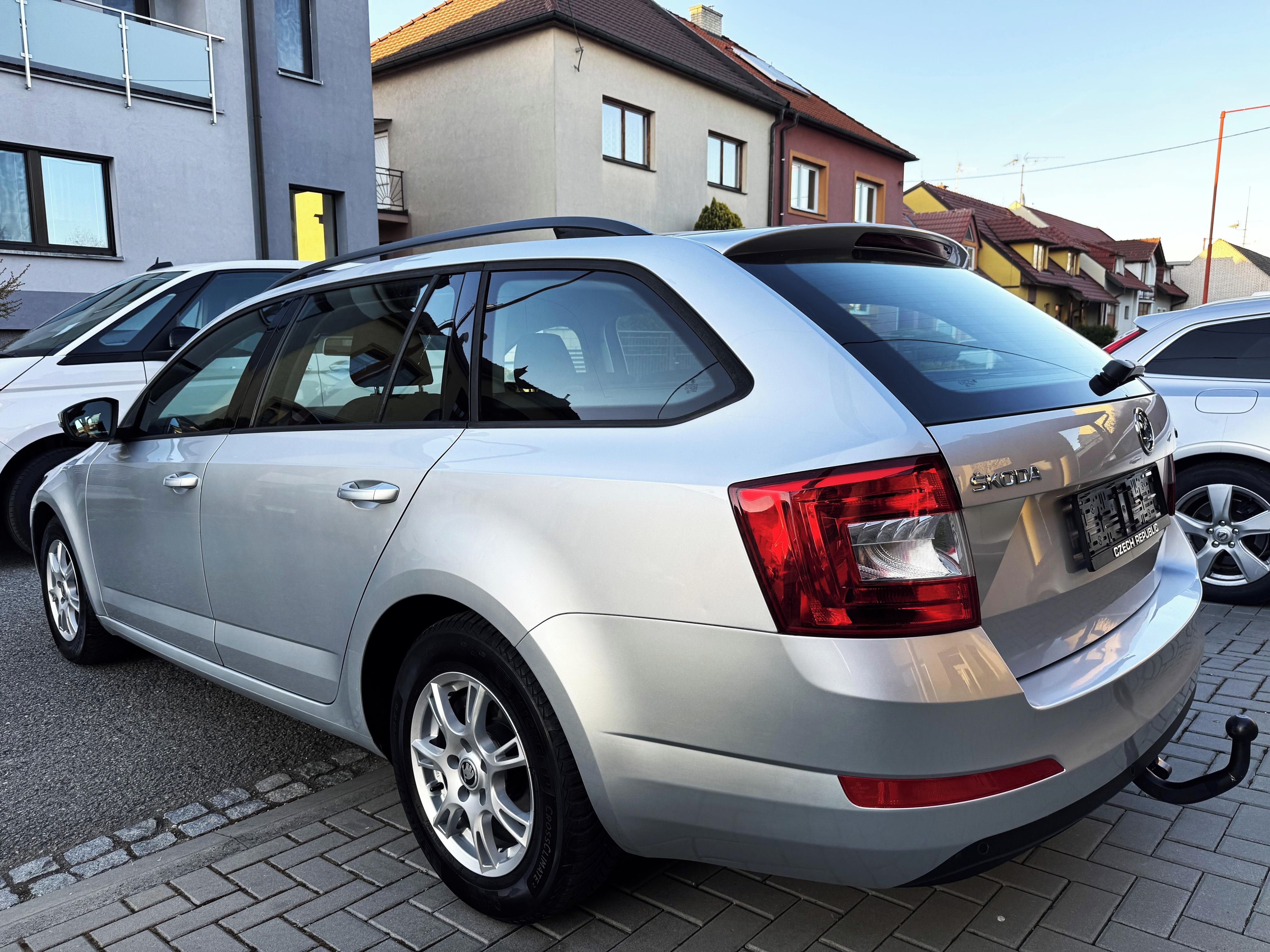 Škoda Octavia, 1.2TSI KLIMA,TAŽNÉ,TEMPOMAT, - fotka 6