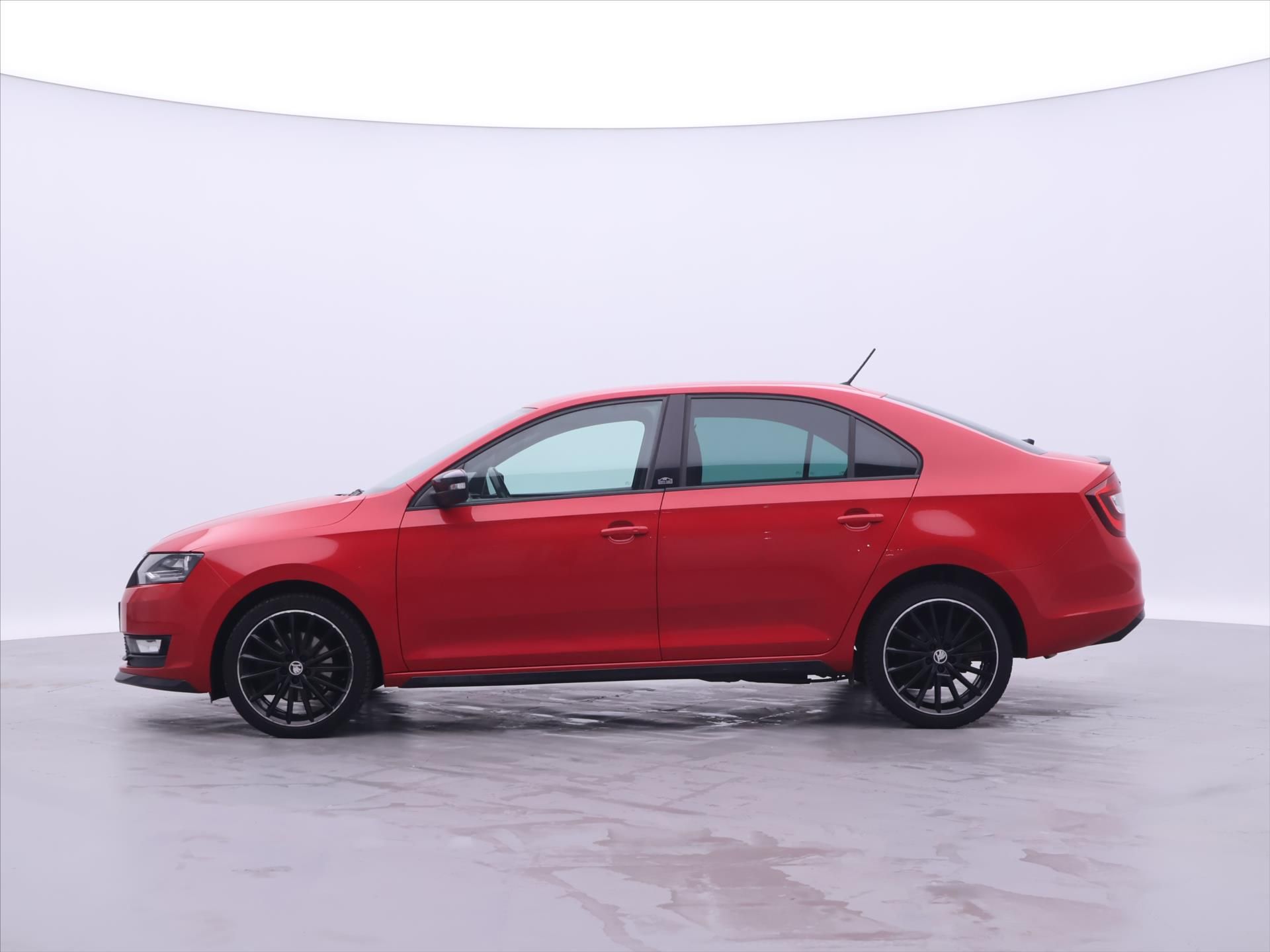 Škoda Rapid, 1,0 TSI 81 kW Monte Carlo CZ - fotka 4