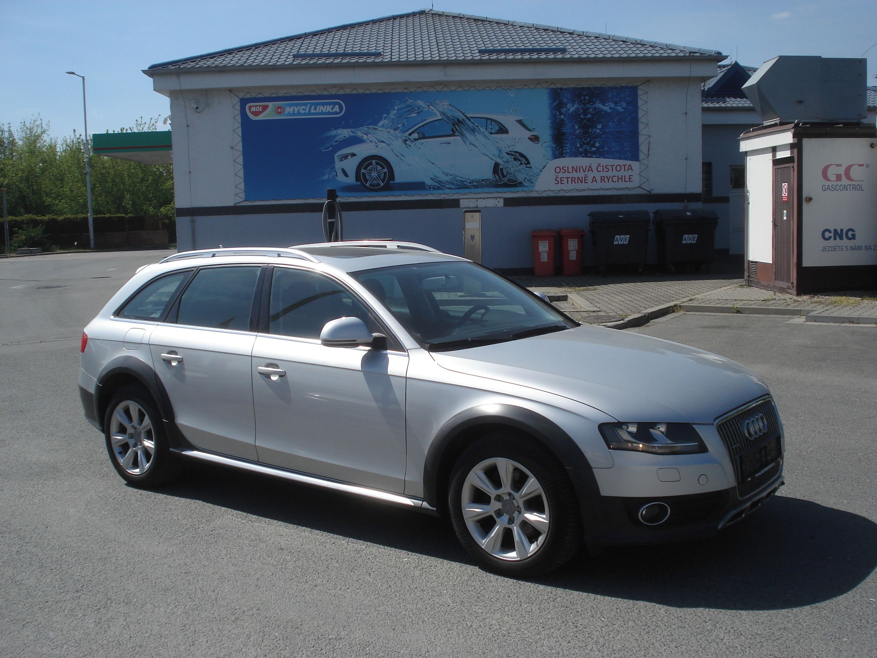 Audi A4 allroad, 3.0 TDi PANORAMA NAVI - fotka 6