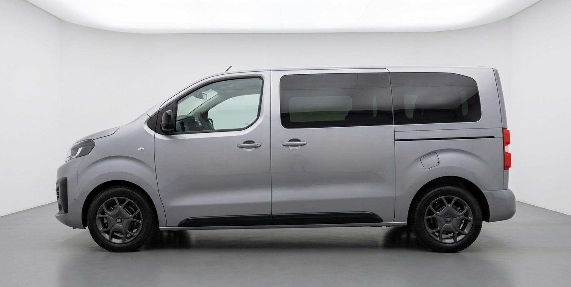 Fiat Ulysse, 2.2 MTJ 180k 8AT ICON L2 - fotka 2