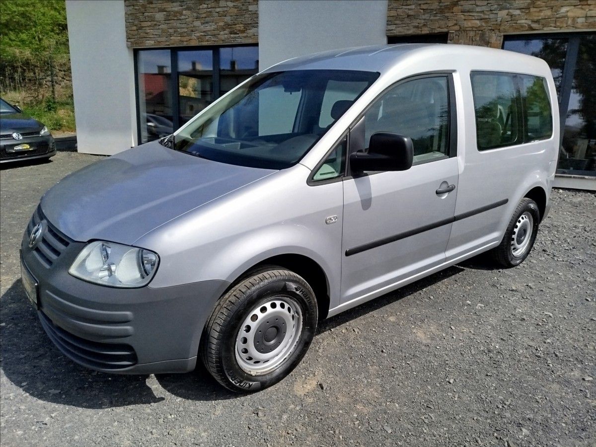 Volkswagen Caddy, 1,4 i 55kW LIFE,TAŽNÉ ZAŘÍZENÍ - fotka 2